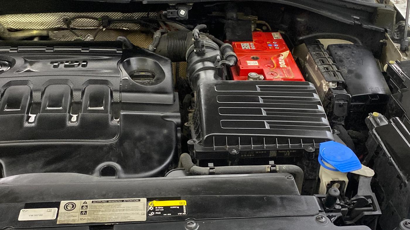 2018 Skoda Kodiaq STYLE 2.0 TDI 4X4 AT, Diesel, Automatic, 1,00,413 km, Engine View - Left