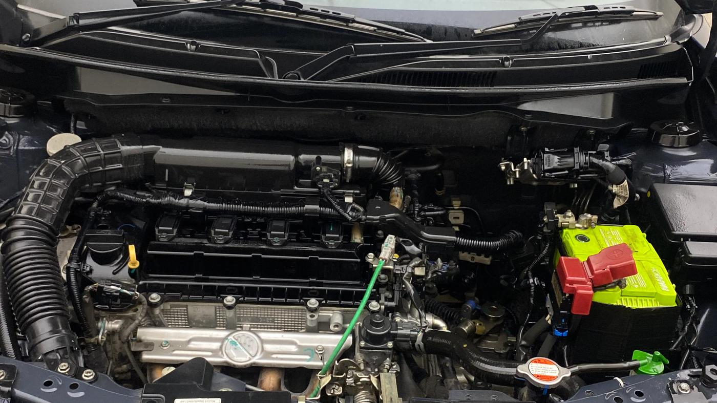 2021 Maruti Swift VXI, Petrol, Manual, 1,16,538 km, Engine View