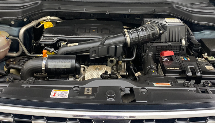 2024 Mahindra XUV300 W8 (O) 1.2 PETROL AMT, Petrol, Automatic, 15,168 km, Engine View
