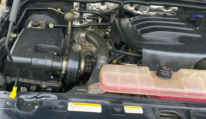 2022 Mahindra Thar LX PETROL HT 4WD AT, Petrol, Automatic, 60,639 km, Engine View - Right