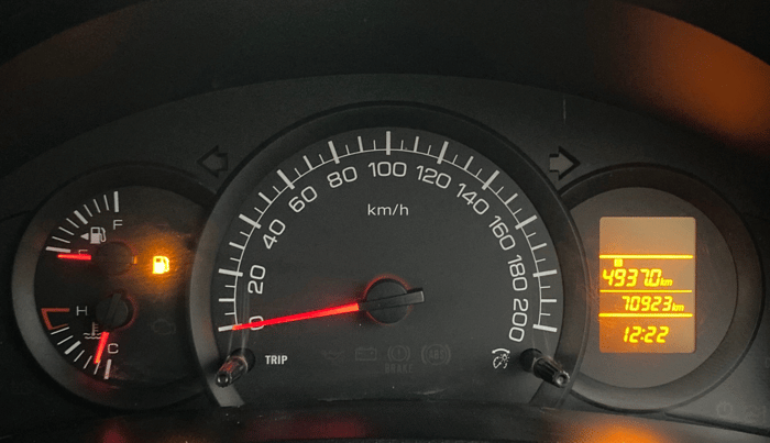 2016 Maruti Swift LXI, Petrol, Manual, 70,923 km, Odometer Image