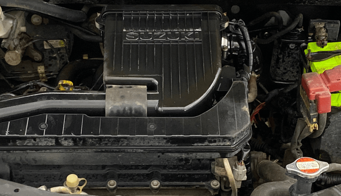 2016 Maruti Swift LXI, Petrol, Manual, 70,923 km, Engine View