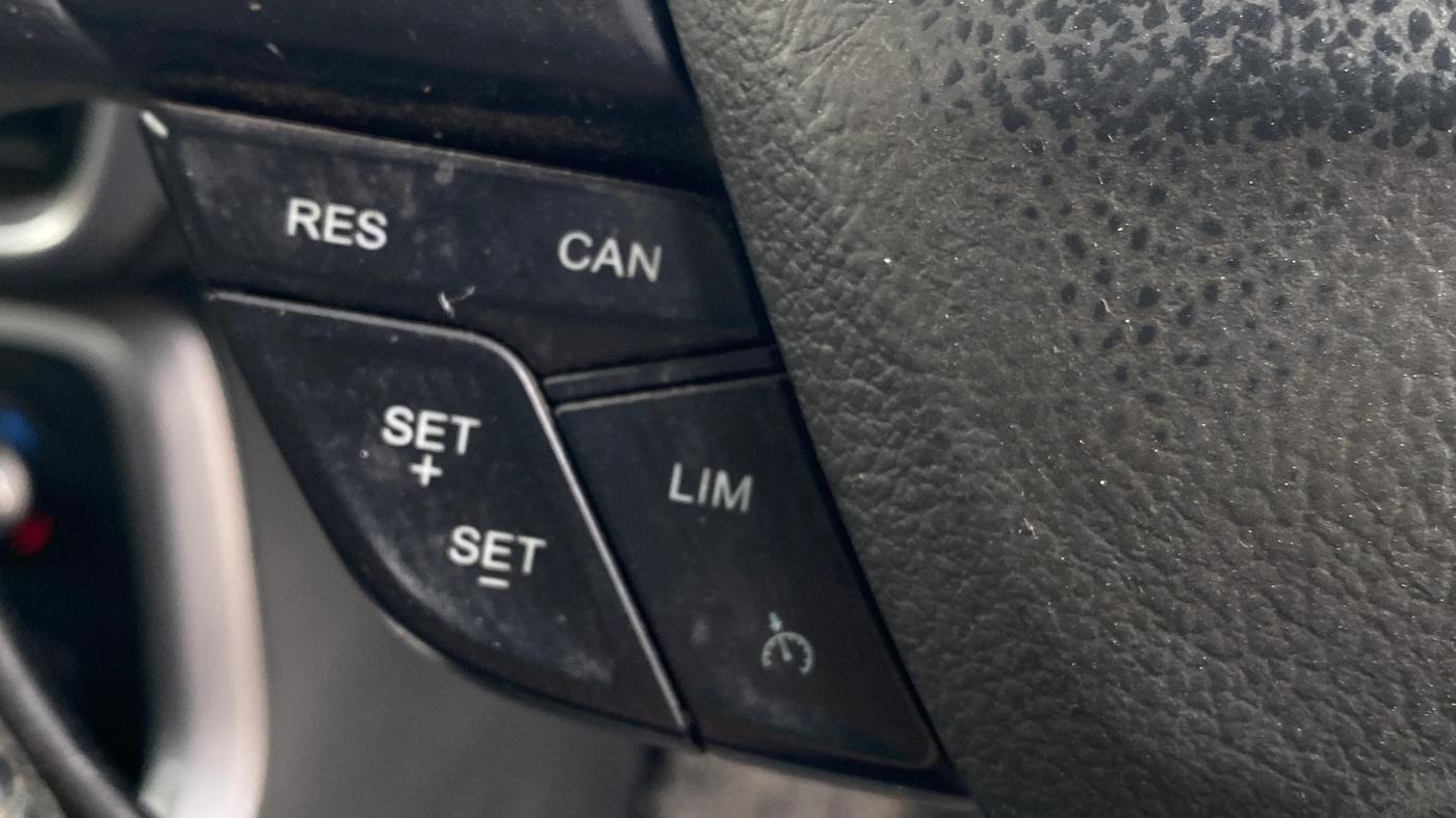 2019 Ford Ecosport TITANIUM + 1.5L DIESEL, Diesel, Manual, 1,05,820 km, Adaptive Cruise Control
