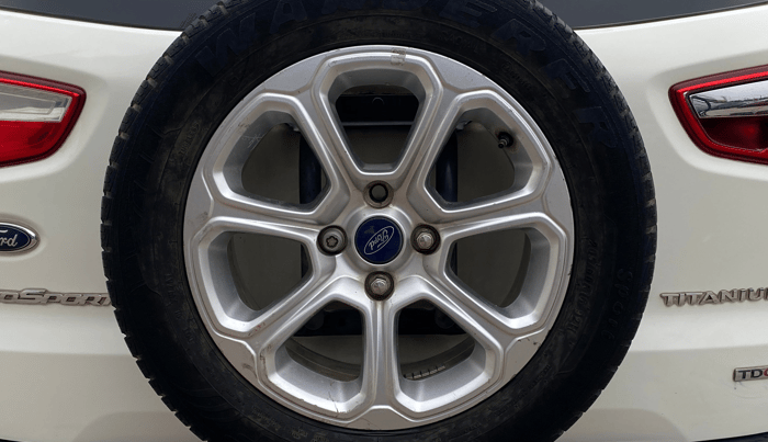 2019 Ford Ecosport TITANIUM + 1.5L DIESEL, Diesel, Manual, 1,05,820 km, Spare Tyre