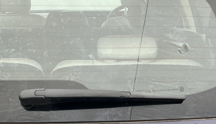 2022 Mahindra XUV700 AX 7 LUXURY P AT 7 STR, Petrol, Automatic, 20,821 km, Rear Wiper