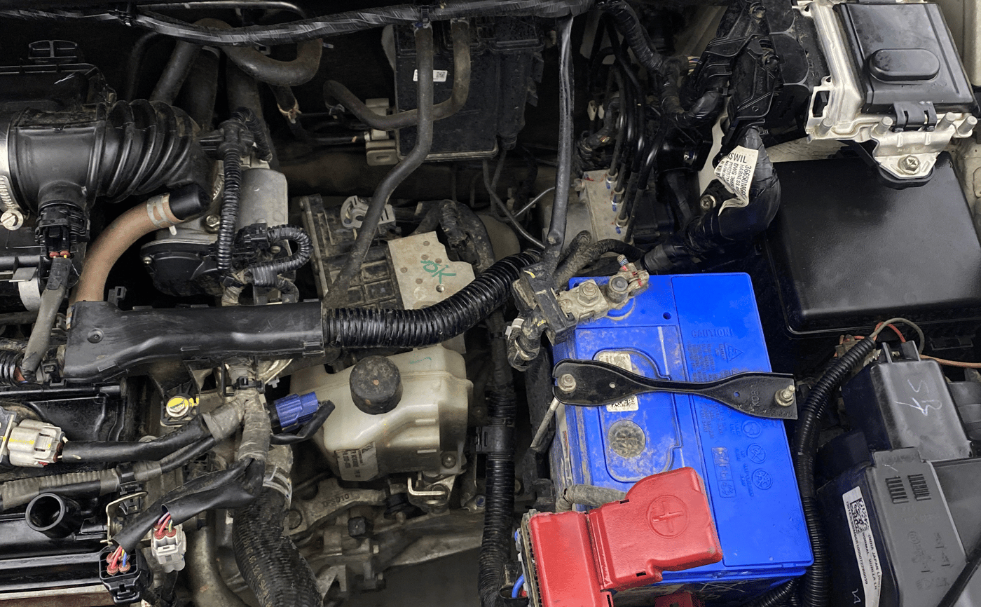 2022 Maruti IGNIS ZETA 1.2 AMT, Petrol, Automatic, 45,037 km, Engine View - Left