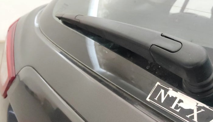 2017 Maruti S Cross ZETA 1.3, Diesel, Manual, 1,30,158 km, Rear Wiper