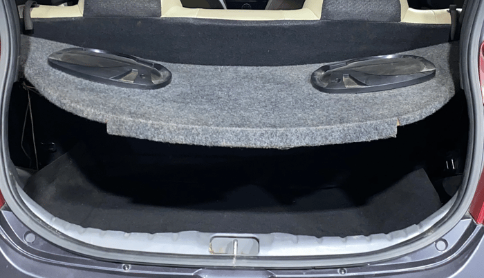 2017 Hyundai Eon ERA +, Petrol, Manual, 43,189 km, Boot Inside