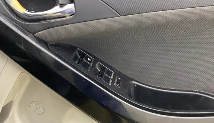 2019 Tata NEXON XZA PLUS PETROL, Petrol, Automatic, 56,575 km, Driver Side Door Panels Control