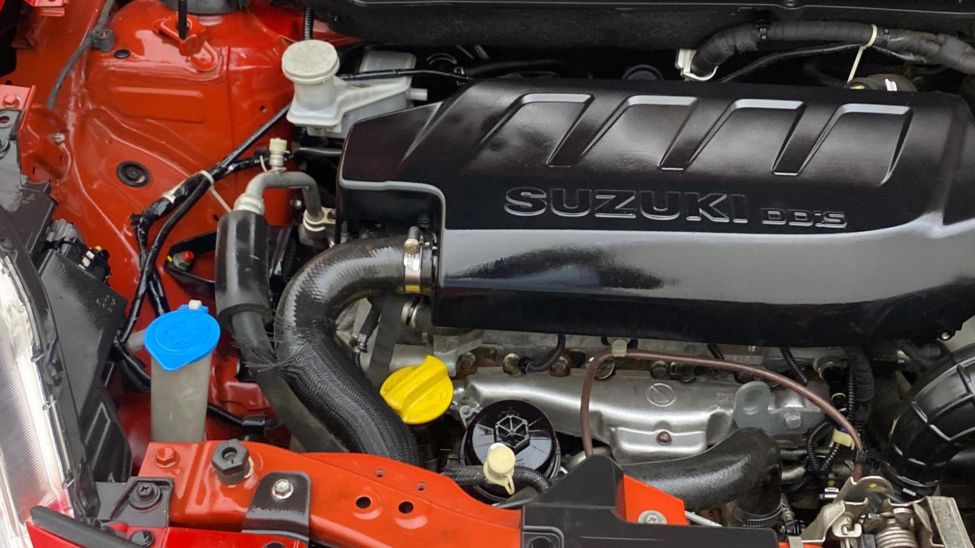 2018 Maruti Swift VDI AMT, Diesel, Automatic, 97,354 km, Engine View - Right