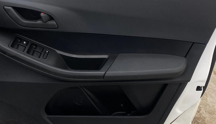 2023 Tata TIAGO NRG XZ AMT, Petrol, Automatic, 12,218 km, Driver Side Door Panels Control