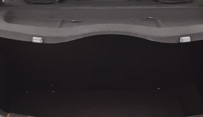 2017 Hyundai Grand i10 ASTA AT 1.2 KAPPA VTVT, Petrol, Automatic, 37,468 km, Boot Inside