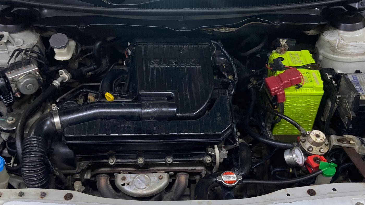 2018 Maruti Ciaz ALPHA 1.4 PETROL, CNG, Manual, 95,977 km, Engine View