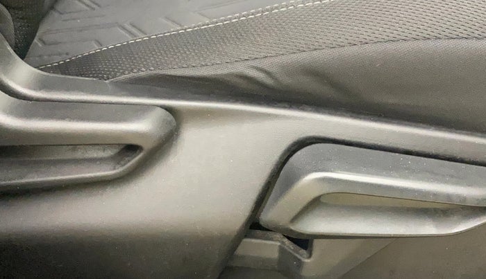 2020 Tata NEXON XZ PLUS (O) PETROL, Petrol, Manual, 86,350 km, Driver Side Adjustment Panel