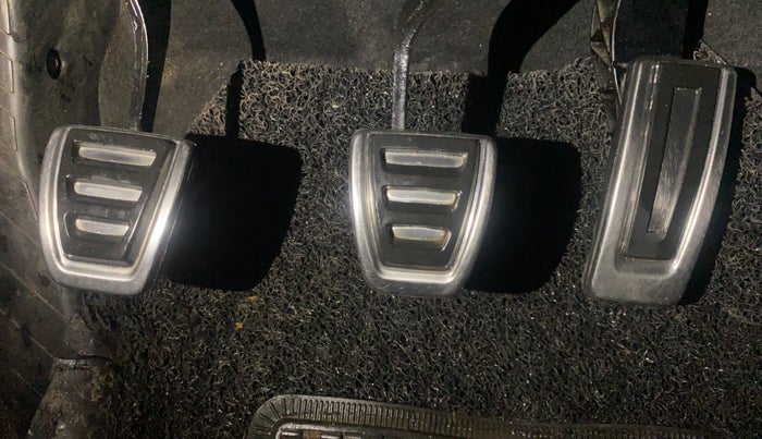 2021 Skoda KUSHAQ STYLE 1.5L TSI MT, Petrol, Manual, 86,634 km, Pedals