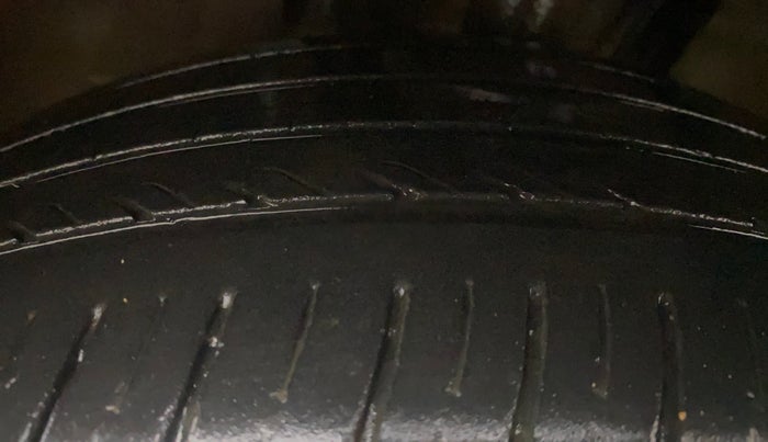 2021 Skoda KUSHAQ STYLE 1.5L TSI MT, Petrol, Manual, 86,634 km, Left Front Tyre Tread