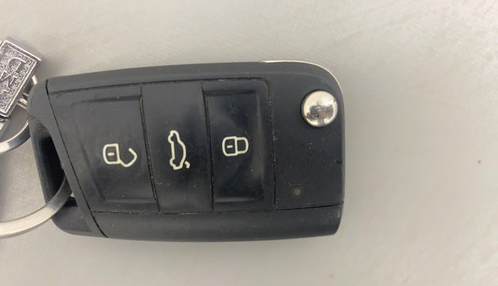 2021 Skoda KUSHAQ STYLE 1.5L TSI MT, Petrol, Manual, 86,634 km, Key Close Up