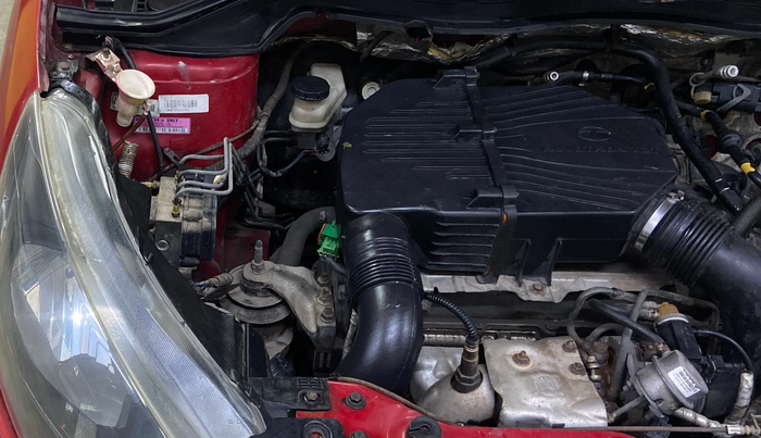 2015 Tata Bolt XMS REVOTRON, Petrol, Manual, 97,657 km, Engine View - Right