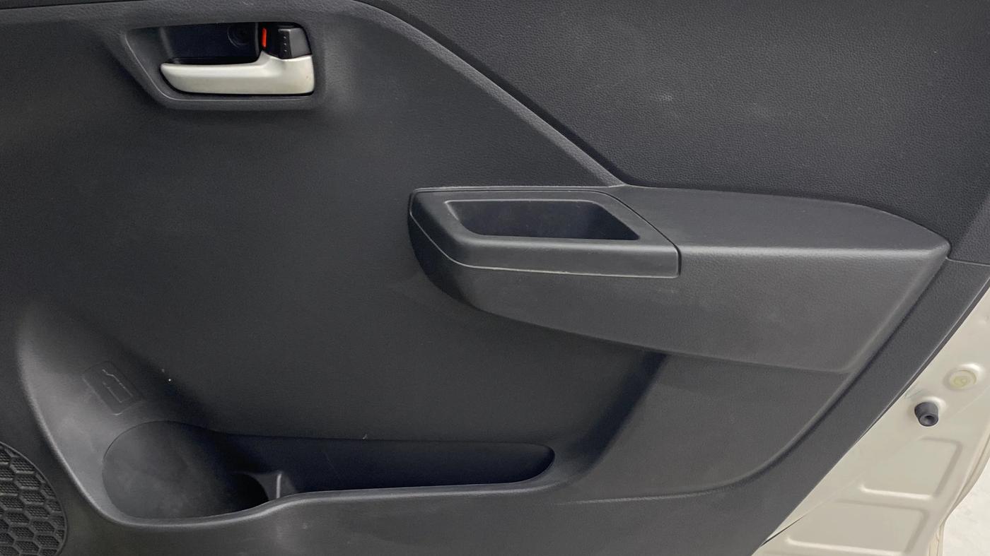 2023 Maruti Alto K10 VXI PLUS AMT, Petrol, Automatic, 32,312 km, Driver Side Door Panels Control
