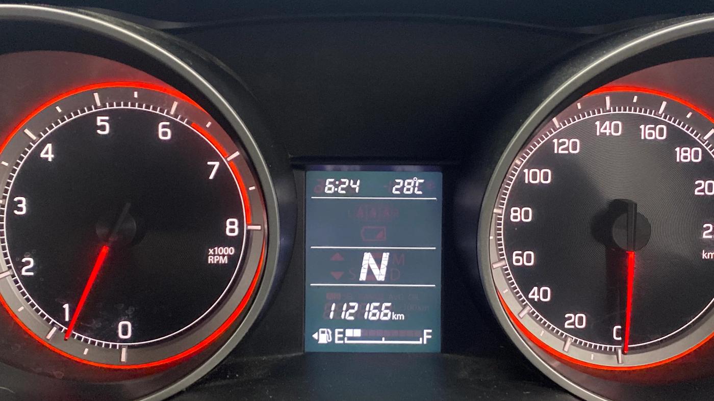 2019 Maruti Swift VXI AMT, CNG, Automatic, 1,12,721 km, Odometer Image