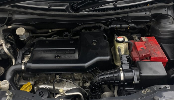 2015 Maruti Swift VDI ABS, Diesel, Manual, 82,600 km, Engine View