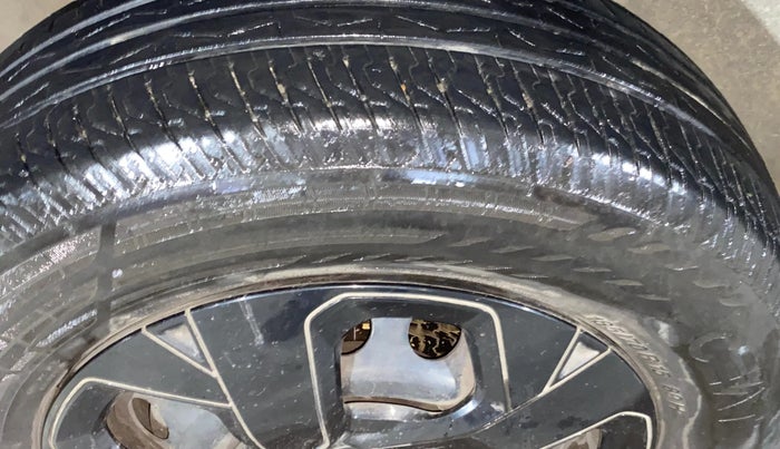 2024 Tata PUNCH ADVENTURE MT CNG , CNG, Manual, 27,230 km, Left Front Tyre Tread