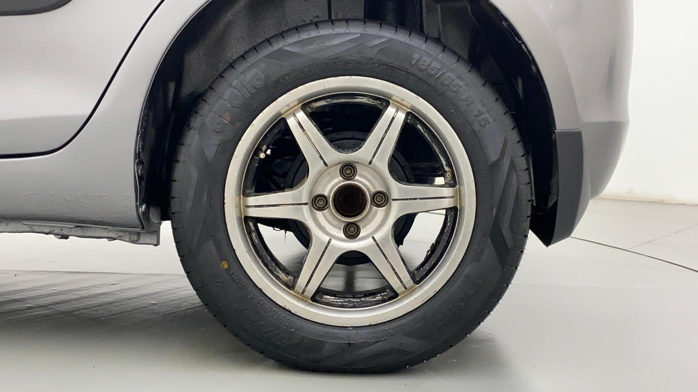 2015 Maruti Swift VDI ABS, Diesel, Manual, 1,04,763 km, Left Rear Wheel