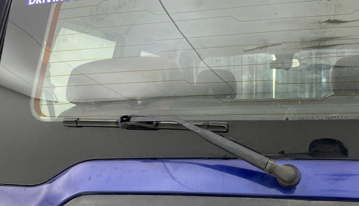 2014 Mahindra Scorpio S10, Diesel, Manual, 1,06,506 km, Rear Wiper