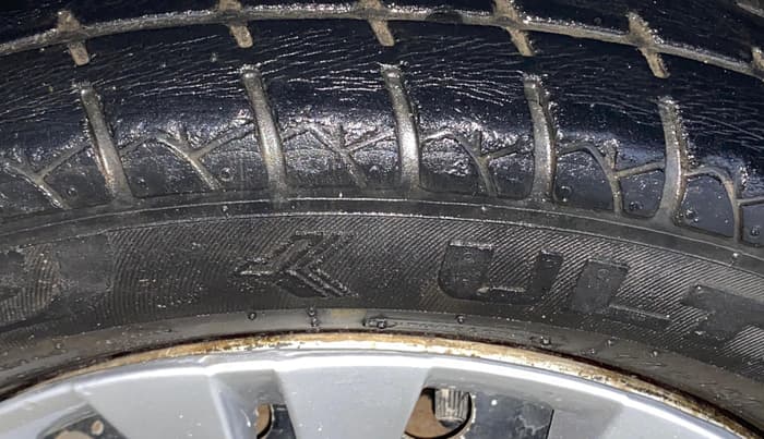 2018 Maruti Wagon R 1.0 LXI CNG, CNG, Manual, 77,632 km, Left Front Tyre Tread
