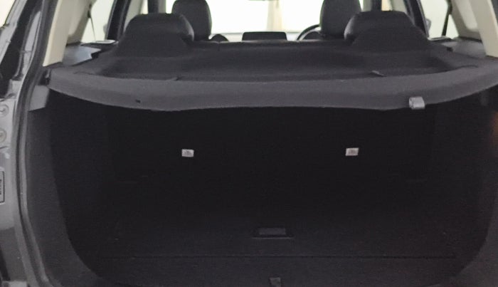 2020 Tata Harrier XZA 2.0L DARK EDITION, Diesel, Automatic, 1,17,325 km, Boot Inside