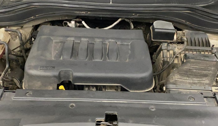 2022 Mahindra XUV700 MX D MT 5 STR, Diesel, Manual, 65,165 km, Engine View
