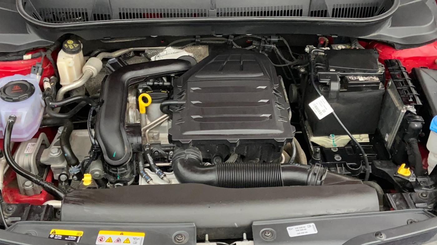 2025 Skoda Kylaq Prestige, Petrol, Manual, 6,264 km, Engine View
