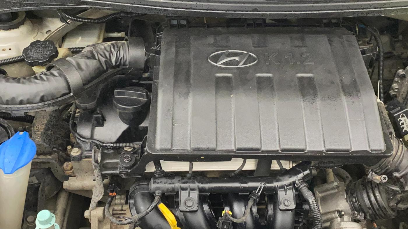 2016 Hyundai Xcent S AT 1.2, Petrol, Automatic, 92,267 km, Engine View - Right