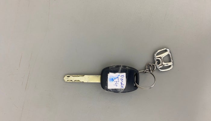 2014 Honda Amaze 1.2L I-VTEC S, Petrol, Manual, 55,712 km, Key Close Up