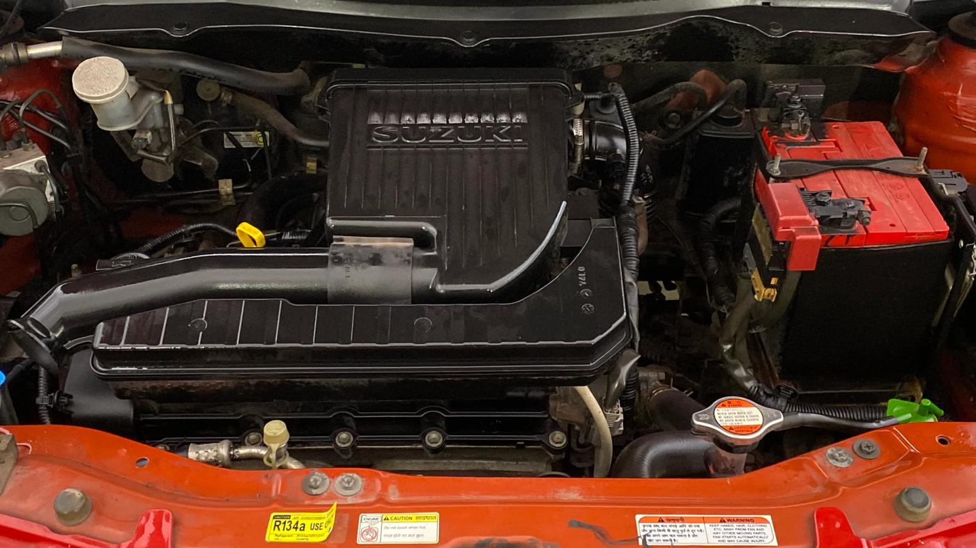 2014 Maruti Swift ZXI, Petrol, Manual, 89,942 km, Engine View