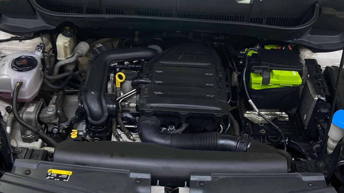 2022 Skoda KUSHAQ STYLE 1.0L TSI MT, Petrol, Manual, 97,132 km, Engine View