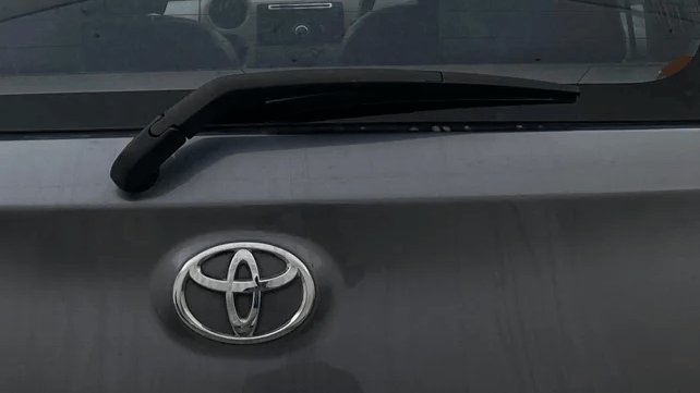 2015 Toyota Etios Liva V, Petrol, Manual, 59,013 km, Rear Wiper