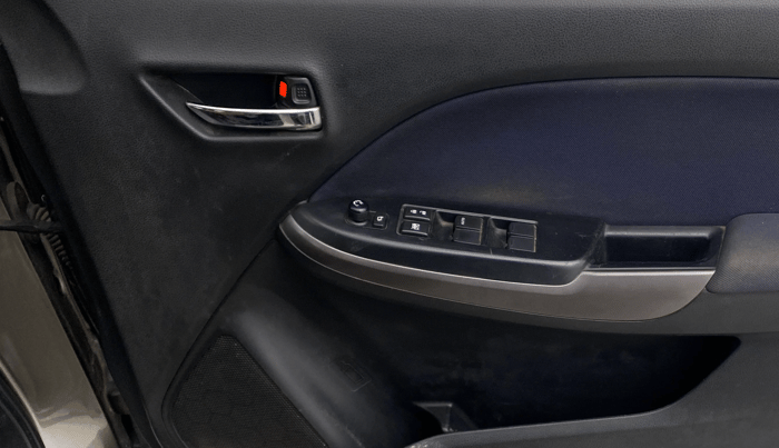 2019 Maruti Baleno ZETA PETROL 1.2, Petrol, Manual, 53,183 km, Driver Side Door Panels Control