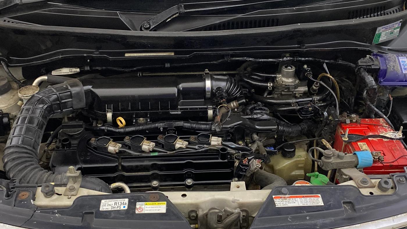2017 Maruti IGNIS ALPHA 1.2 AMT, CNG, Automatic, 75,318 km, Engine View