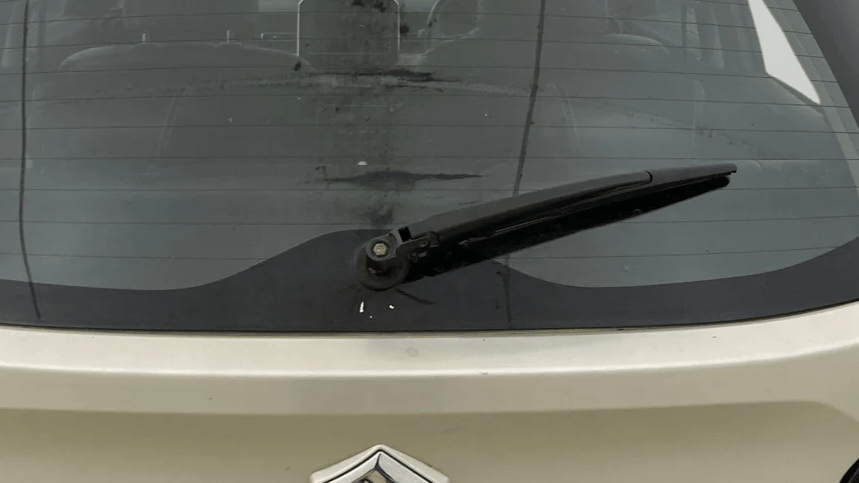 2017 Maruti IGNIS ALPHA 1.2 AMT, CNG, Automatic, 75,318 km, Rear Wiper