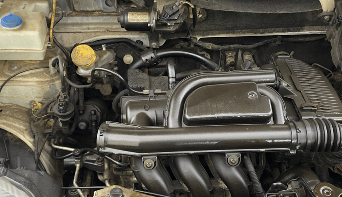2022 Renault Kwid RXT 1.0 AMT (O), Petrol, Automatic, 54,878 km, Engine View - Right