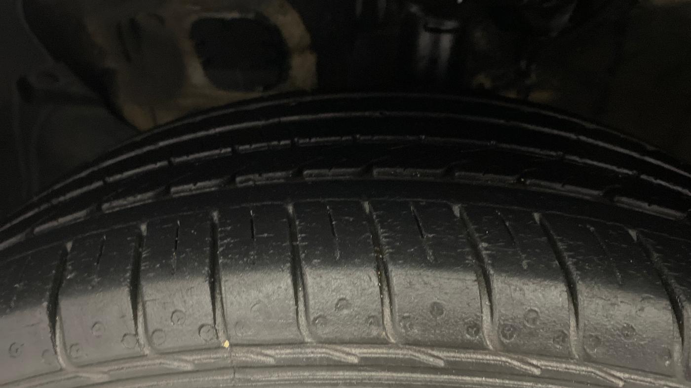 2020 KIA SELTOS HTK 1.5 PETROL, Petrol, Manual, 25,098 km, Left Front Tyre Tread