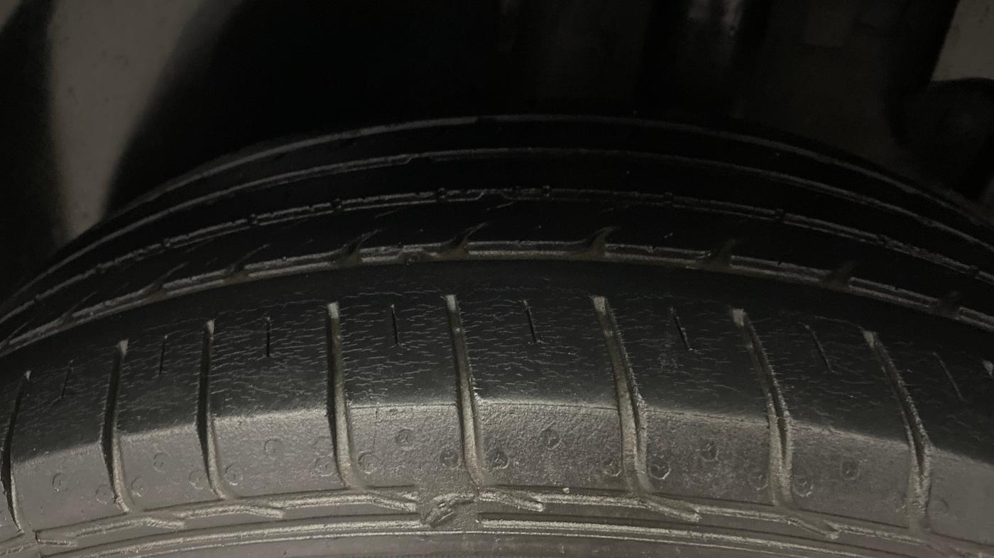 2020 KIA SELTOS HTK 1.5 PETROL, Petrol, Manual, 25,098 km, Left Rear Tyre Tread