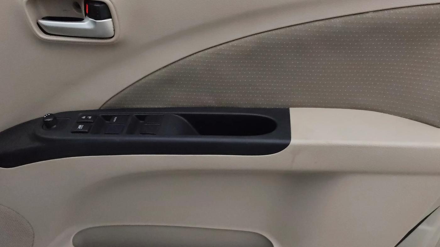 2018 Maruti Celerio ZXI AMT (O), Petrol, Automatic, 53,312 km, Driver Side Door Panels Control