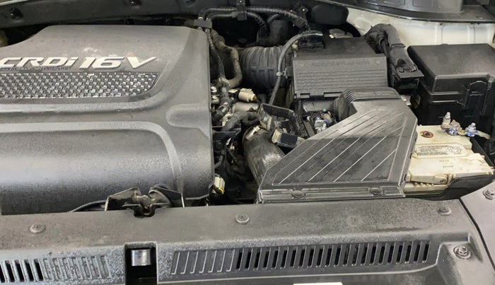 2018 Hyundai Tucson 2WD AT GL DIESEL
, Diesel, Automatic, 1,44,084 km, Engine View - Left