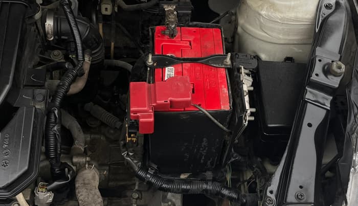 2017 Maruti Swift LXI (O), Petrol, Manual, 54,030 km, Engine View - Left