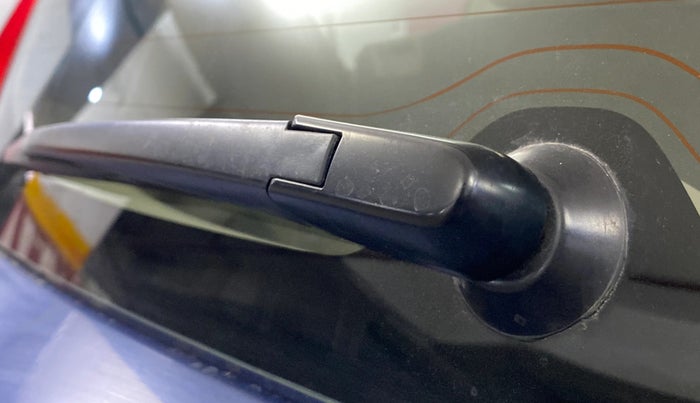 2023 Toyota RUMION V AT , Petrol, Automatic, 27,551 km, Rear Wiper