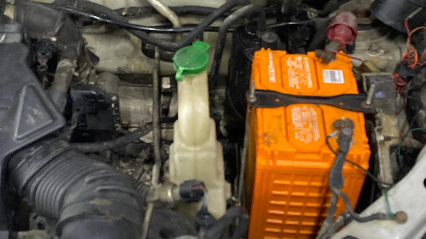 2016 Maruti Alto K10 VXI, Petrol, Manual, 73,108 km, Engine View - Left