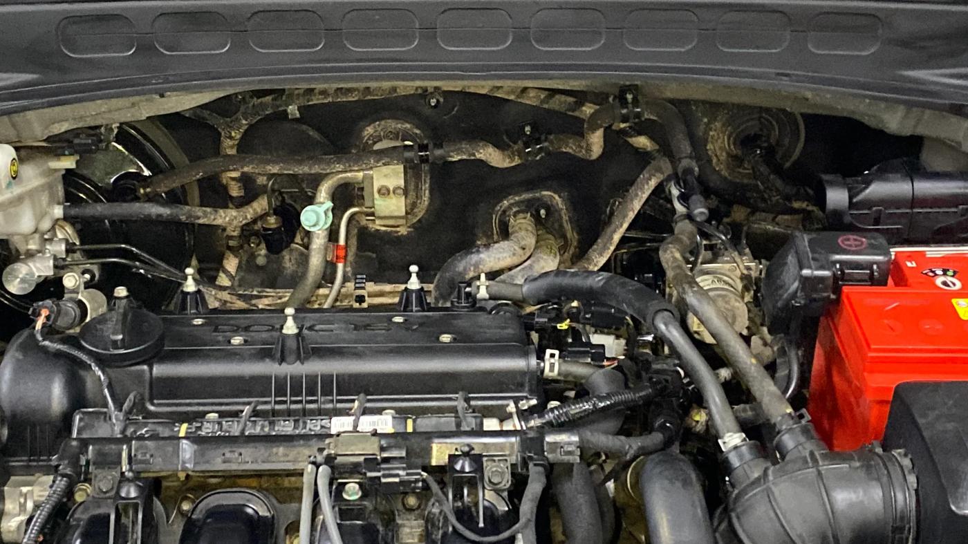 2015 Hyundai Creta SX PLUS 1.6 PETROL, Petrol, Manual, 95,740 km, Engine View