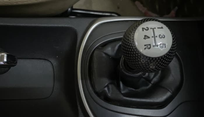2015 Honda City 1.5L I-VTEC SV, Petrol, Manual, 68,222 km, Gear Lever
